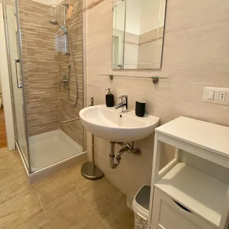 La Terrazza Sul Lago Di Como نيسّو